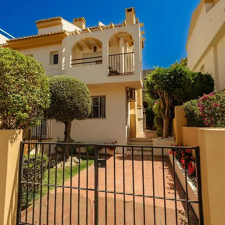 Nyaraló Beautiful Townhouse Walking Distance To The In Costabella, *