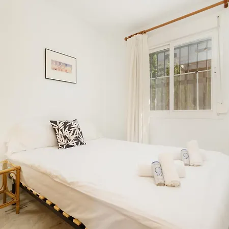 Beautiful Townhouse Walking Distance To The In Costabella,