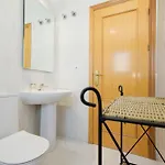 Beautiful Townhouse Walking Distance To The In Costabella, *